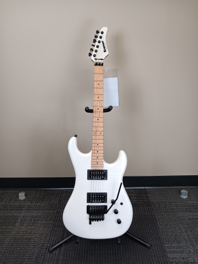 Kramer Pacer Vintage パールホワイト　新品 Kramer Pacer Vintage Electric Guitar with Black Hardware