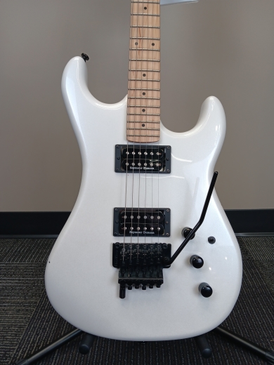 Kramer Pacer Vintage Original Pearl White | Long & McQuade