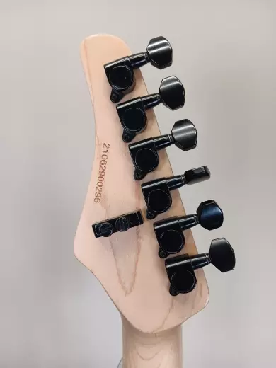 Kramer - Pacer Vintage Original Pearl White 2