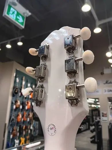 Epiphone - Crestwood Custom with Tremotone Tailpiece - Polaris White 2