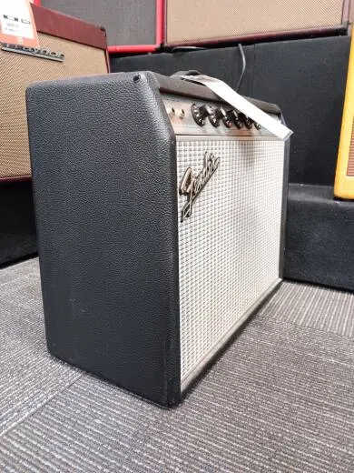Fender - '68 Custom Princeton Reverb Guitar Amp 2