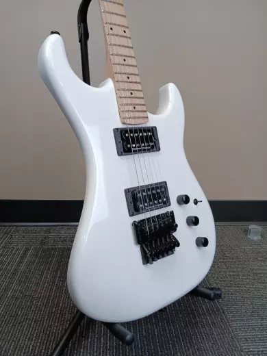 Kramer - Pacer - Vintage Original Pearl White 2