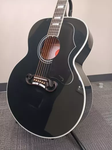 Gibson Custom Shop - SJ-200 Custom Acoustic/Electric Guitar - Ebony 2