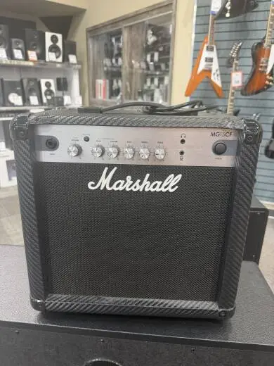 Marshall MG15CF 15 WATT AMP