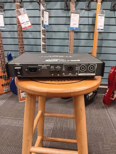 Traynor - 500 Watt - 4 ohm Micro Head 2