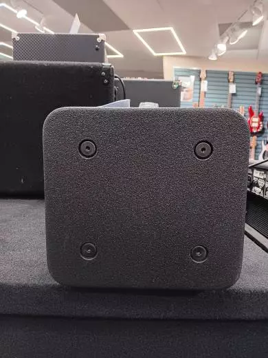 Traynor - YBA100 - Bass Amp 2