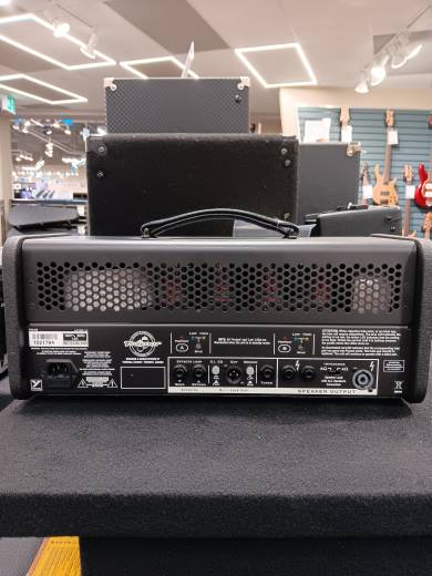 Store Special Product - Traynor - YBA100 - Bass Amp
