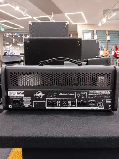 Traynor - YBA100 - Bass Amp 2