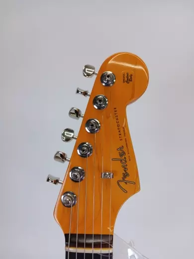 Fender - Michael Landau Coma Stratocaster, Rosewood Fingerboard - Coma Red 6