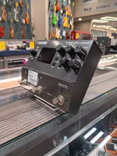 BOSS - RV-500 Reverb 2
