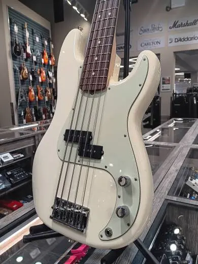 Fender - American Professional Precision Bass V Rosewood Fingerboard - Olympic White 2