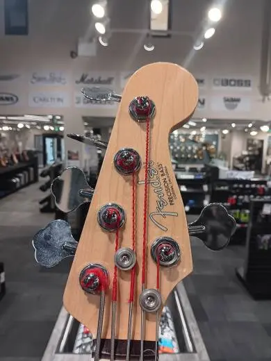 Fender - American Professional Precision Bass V Rosewood Fingerboard - Olympic White 2