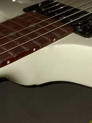 Gibson - 80s Explorer - Classic White 2