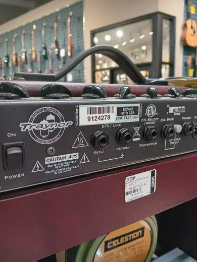 Traynor - YCV20 Wine Red 2