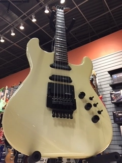 CHARVEL 1987 MODEL 4 MIJ 3