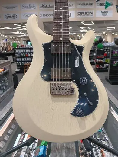 PRS Guitars - S2 Standard 24 Satin Electric Guitar with Gigbag - Antique White 2