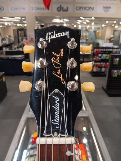 Gibson - Les Paul Standard 50s Electric Guitar with Hardshell Case - Heritage Cherry Sunburst 2