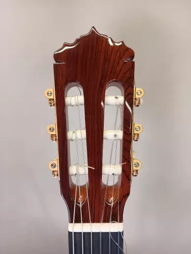 Alhambra Guitarras - LINEA PRO 2