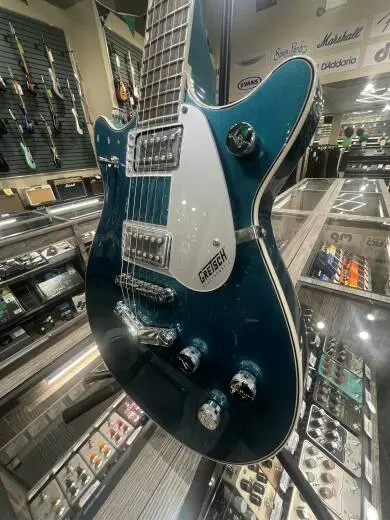 Gretsch Guitars - G5222 Electromatic Double Jet BT with V-Stoptail, Laurel Fingerboard - Ocean Turquoise 2