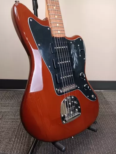 Fender Noventa Jazzmaster - Walnut 2
