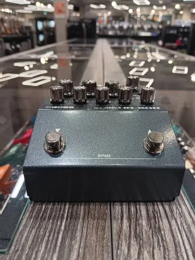 BOSS - IR-200 2