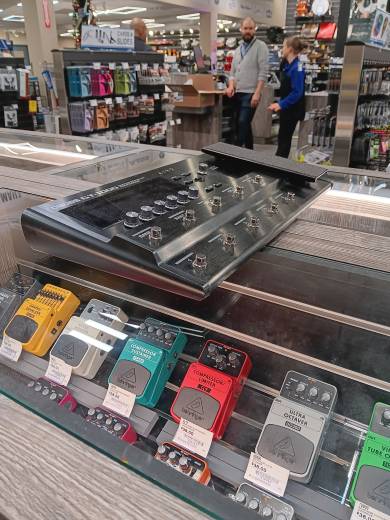 Store Special Product - BOSS - GT-1000 Multi-FX