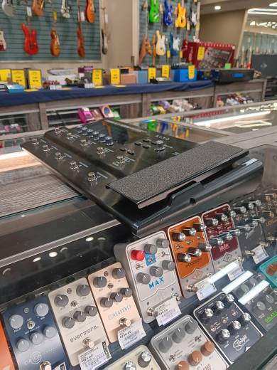 Store Special Product - BOSS - GT-1000 Multi-FX