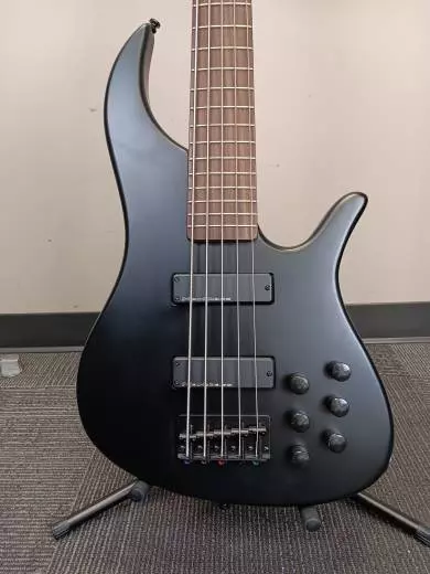 Markbass - MB Gloxy Panther 5-String Bass - Black 2