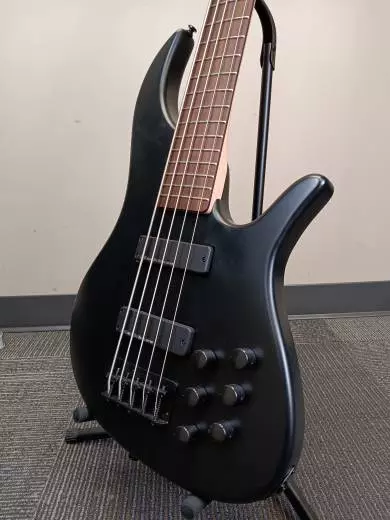 Markbass - MB Gloxy Panther 5-String Bass - Black 2