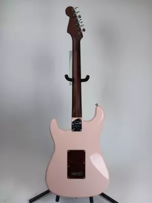 Store Special Product - Fender - Limited Edition American Professional II Stratocaster - Shell Pink