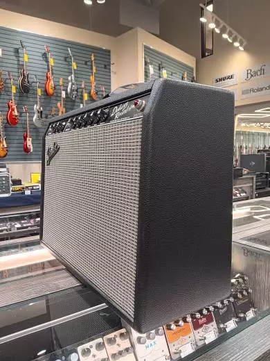 Fender - '65 Deluxe Reverb Reissue 2