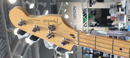 Fender - Player Precision Bass 3