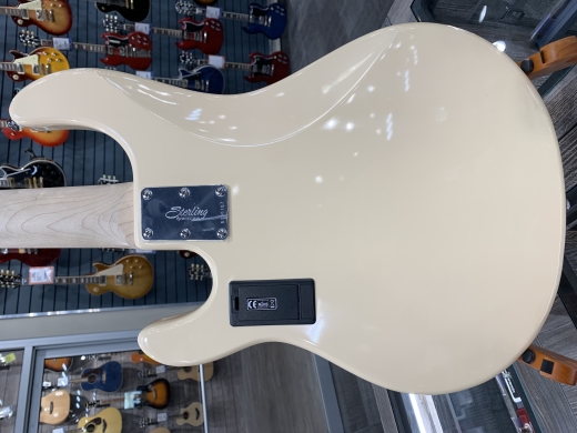 Sterling by Music Man - RAY5-VC-J1 4
