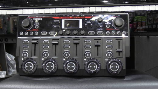 その他 BOSS RC-505 mk1  Loop station rc-505_top_main.jpg