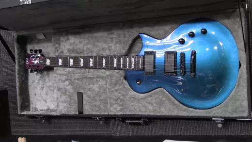 ESP EC-1000VLAND GUITAR w/FORMFIT CASE 2