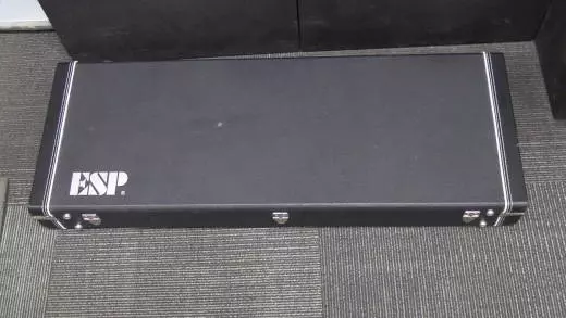 ESP EC-1000VLAND GUITAR w/FORMFIT CASE 2