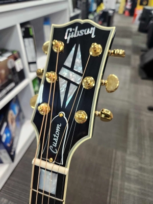 Gibson Custom Shop - SJ-200 CUSTOM - EBONY 2