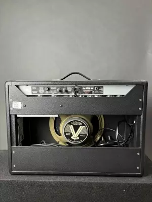 Store Special Product - Fender - 227-4000-000