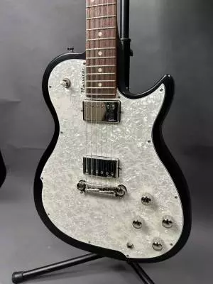 Store Special Product - Godin Guitars - RADIATOR BOURBON BURST WN W/BAG