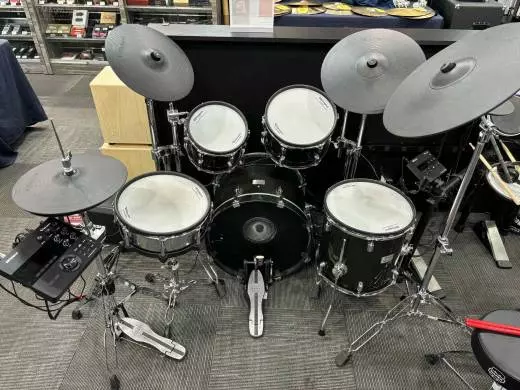 Roland - VAD507