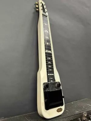 Supro Comet 1962 Lap Steel 3