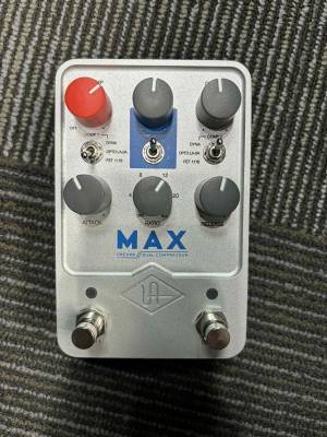 Universal Audio Max Preamp & Dual Compressor