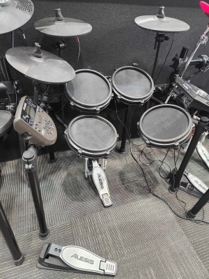 Alesis - NITRO MESH KIT