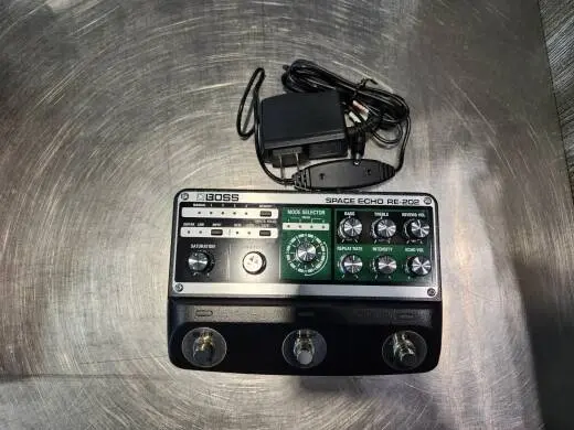 BOSS - RE-202 2
