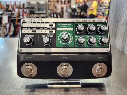 BOSS - RE-202