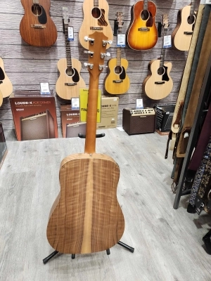 Taylor Guitars - BBTE-WALNUT 3