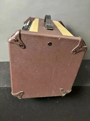 Fishman - PRO-LBX-600 2