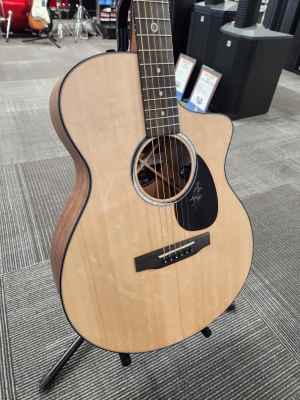 Martin Guitars - SC-10E 2