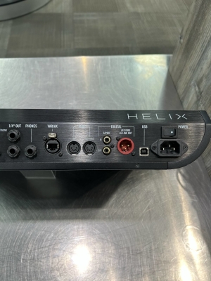 Store Special Product - Line 6 - HELIX