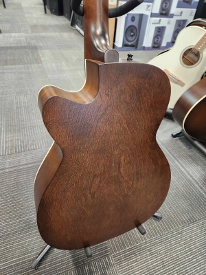 Art & Lutherie Legacy 2
